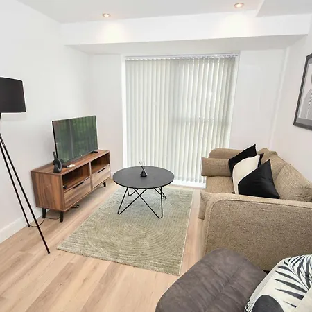 Bright And Spacious 1 Bed In